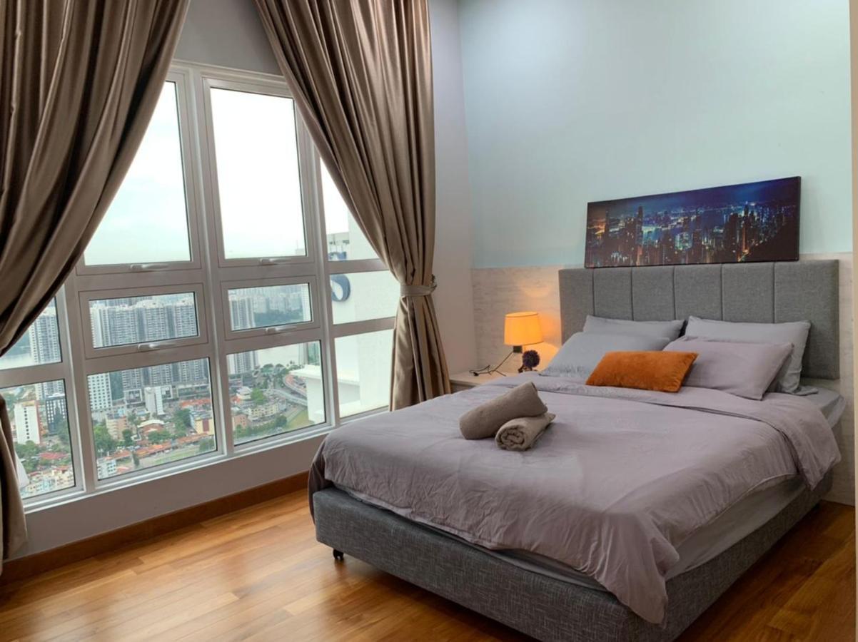 Ferienwohnung Tritower By Antlerzone Johor Bahru Exterior foto