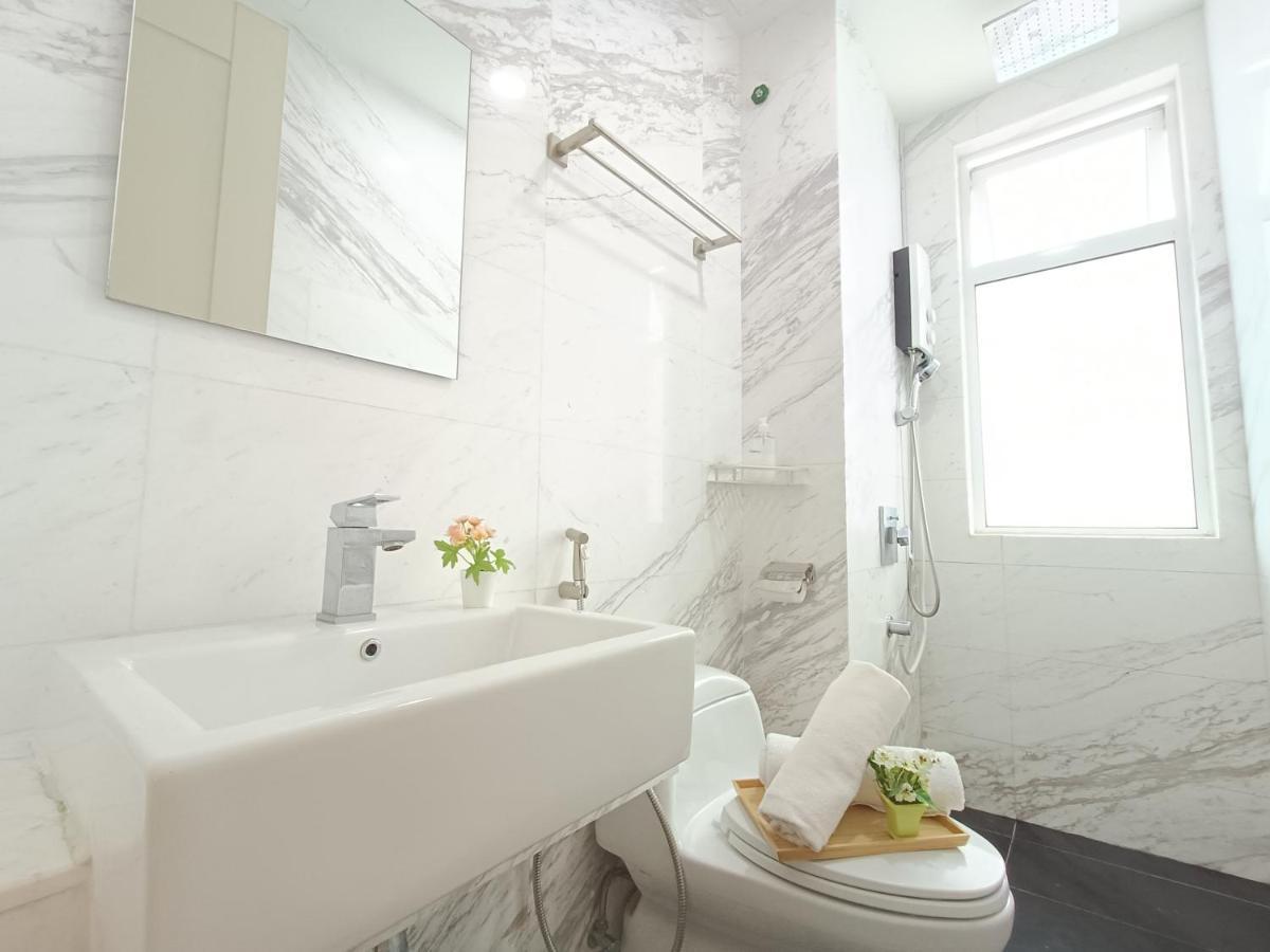 Ferienwohnung Tritower By Antlerzone Johor Bahru Exterior foto