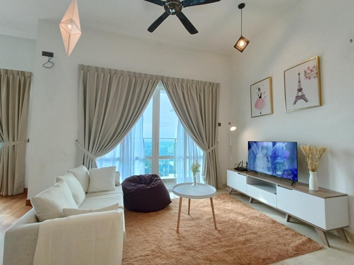Ferienwohnung Tritower By Antlerzone Johor Bahru Exterior foto