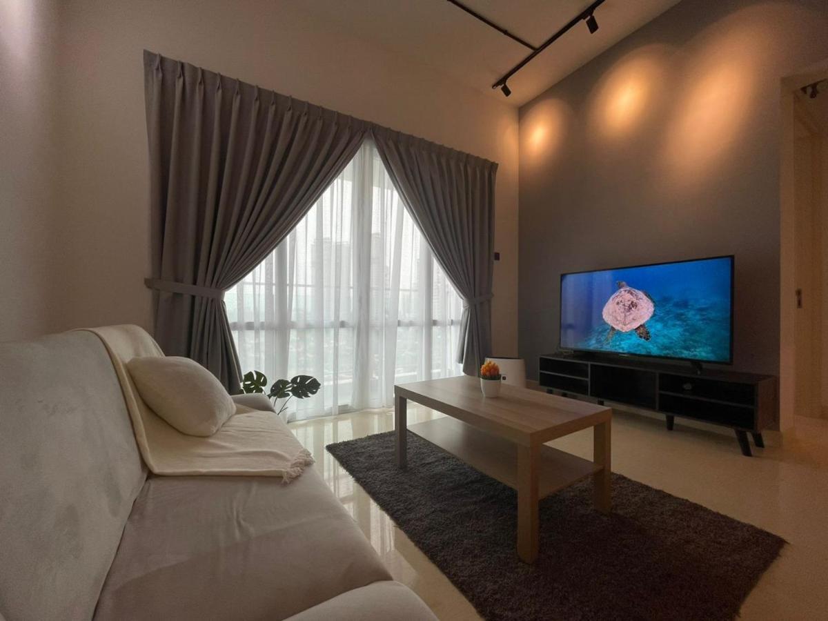 Ferienwohnung Tritower By Antlerzone Johor Bahru Exterior foto