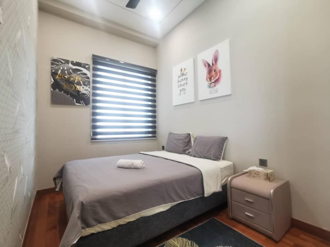 Ferienwohnung Tritower By Antlerzone Johor Bahru Exterior foto