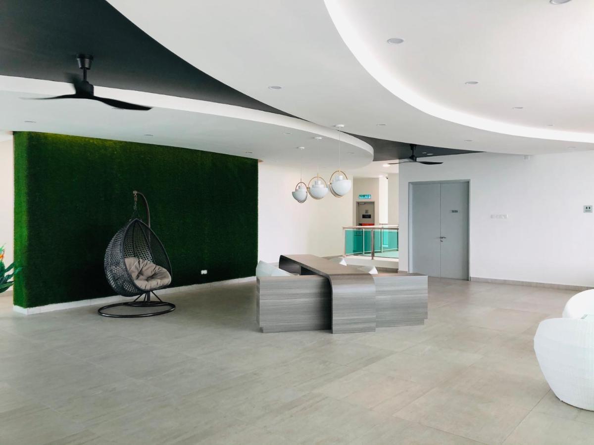 Ferienwohnung Tritower By Antlerzone Johor Bahru Exterior foto